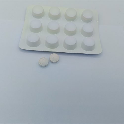 Tablets made from ursolic acid, a natural compound found in the waxy coatings of fruits and various herbs, with strong antioxidant and anti-inflammatory properties - SUSTAINEXT